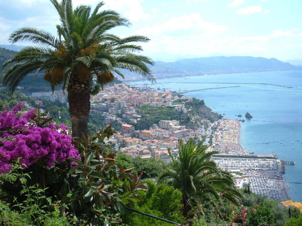 Casa Vacanze Amalfitan Coast Vietri Buitenkant foto